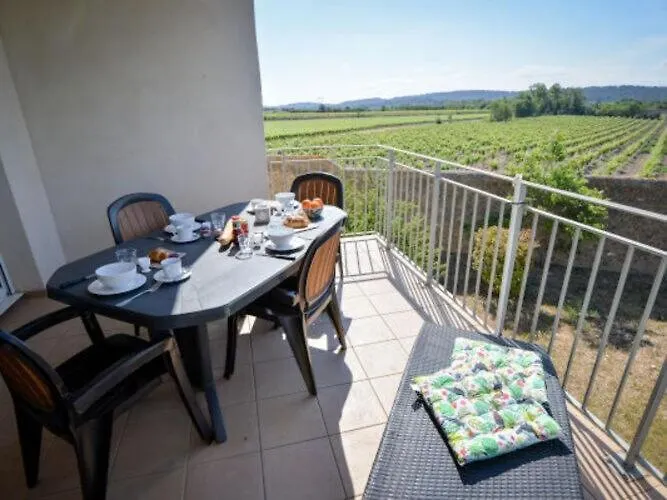 Apartamento In Near De Jouarres
